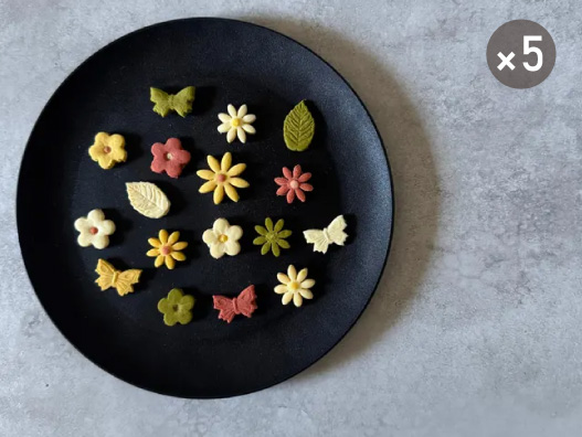 米粉とさつまいもの花びら無添加クッキー