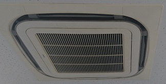 エアコン　天吊り