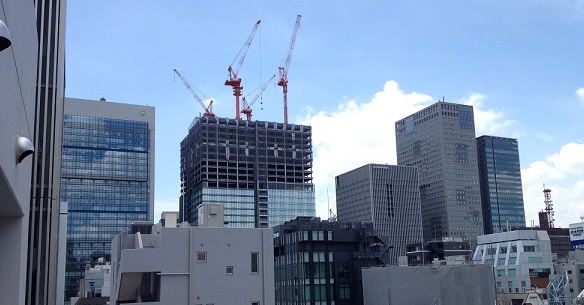 バルコニーから大手町