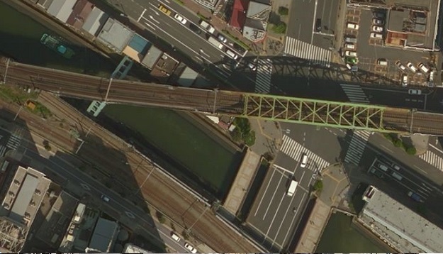 松住架道橋　上空