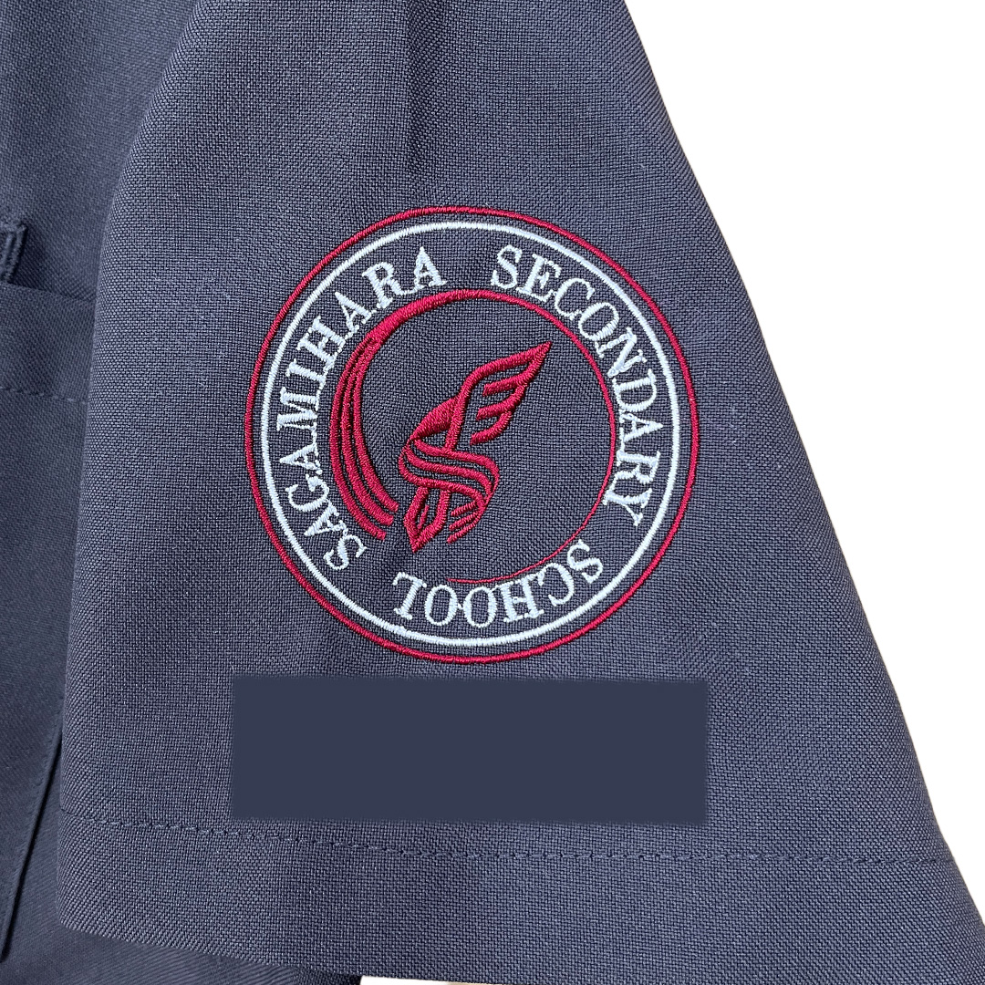 袖オリジナルロゴ刺繍アップ