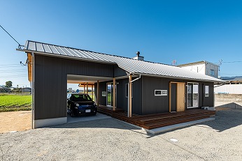 薪ストーブのある平屋暮らし 戸建注文住宅 西依建設